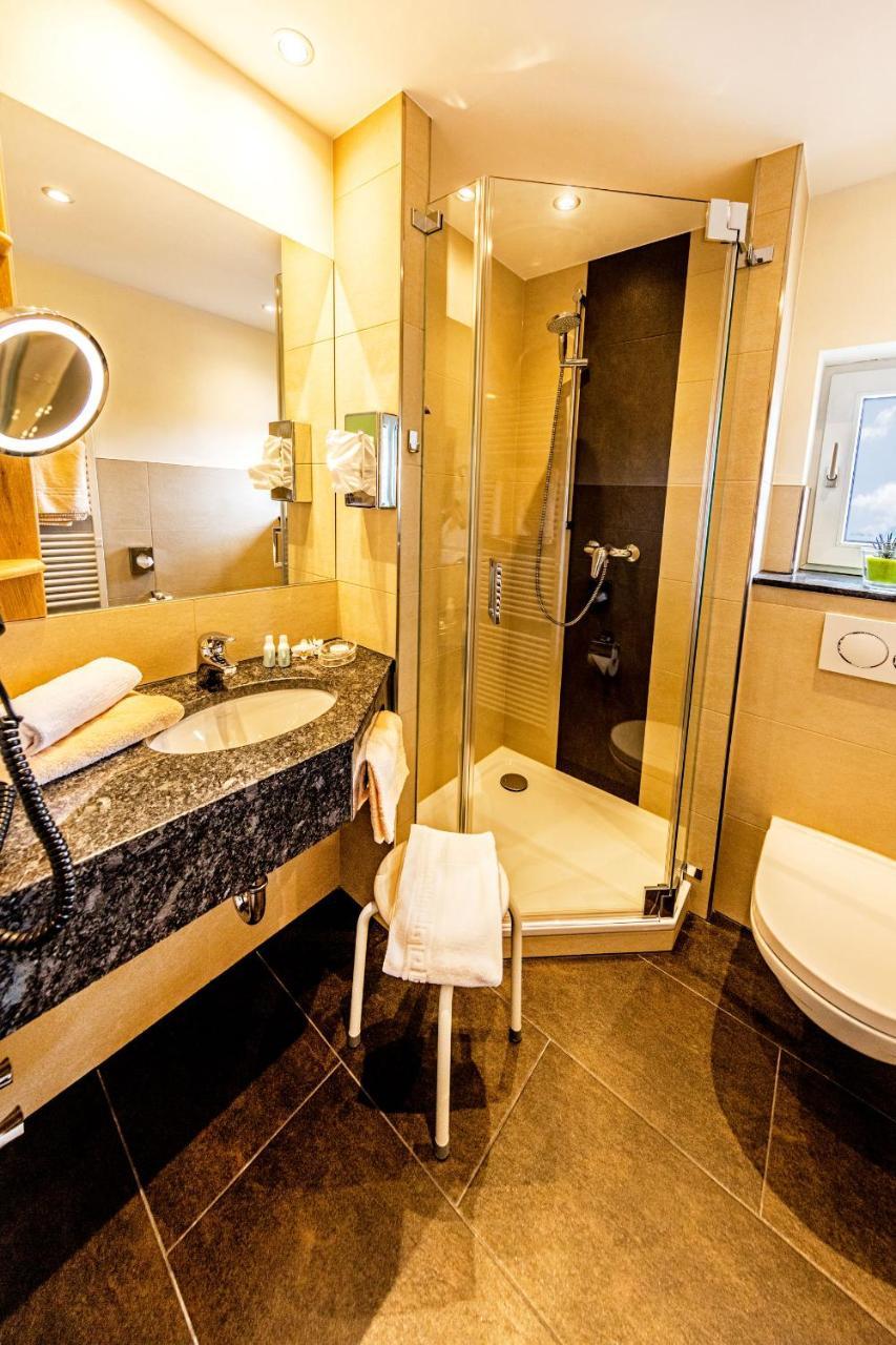 Hotel Haus Seeblick Nideggen Bagian luar foto
